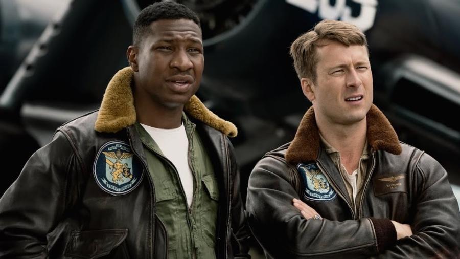 Jonathan Majors e Glen Powell em "Irmãos de Honra" - Diamond