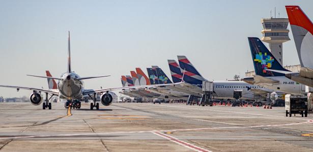 Latam quer pilotos de Embraer pagando R$ 160 mil: Azul e Gol serão afetadas