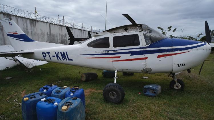 Avião apreendido pela PF em operação contra o garimpo ilegal em terra indígena yanomami