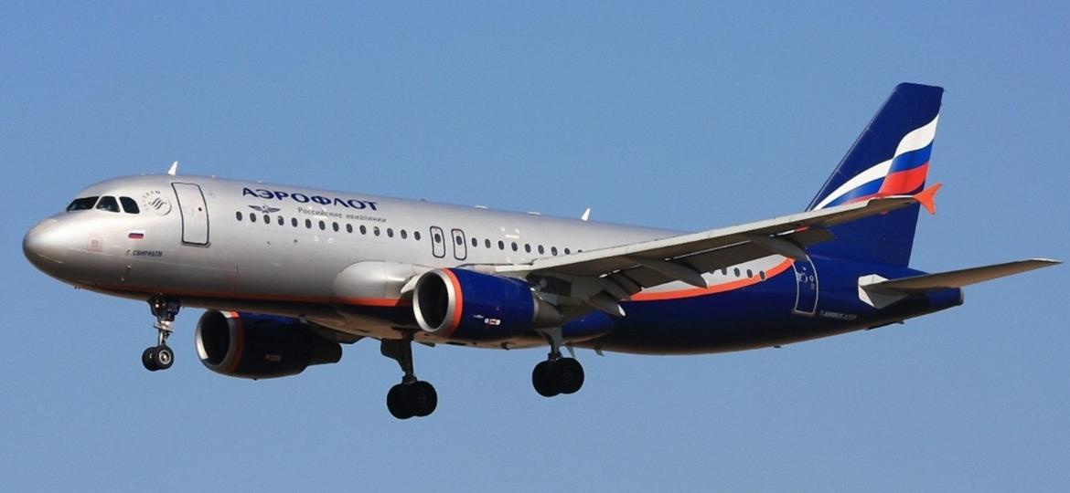 Avião Airbus A320 da companhia aérea russa Aeroflot: Empresas do país podem ficar sem aviões e peças para reposição - Divulgação/Alan Lebeda