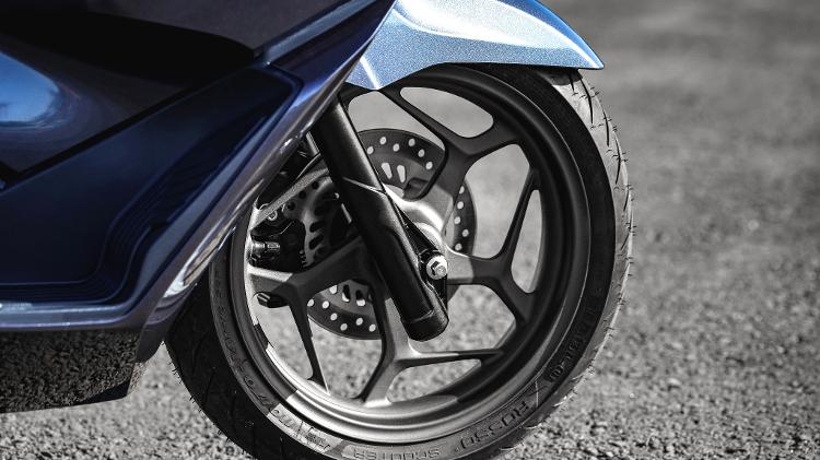 PCX 2023 wheels and tires - Specs - Specs