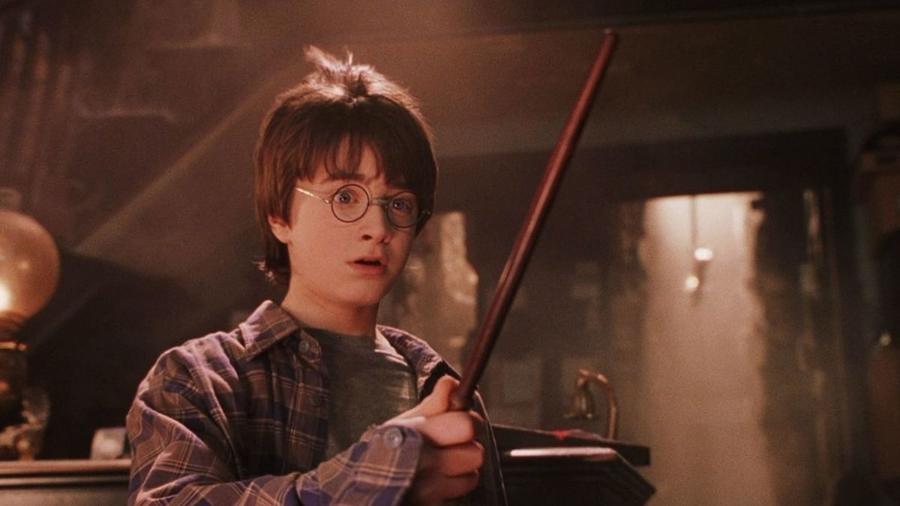 Daniel Racliffe em "Harry Potter e a Pedra Filosofal" - Warner