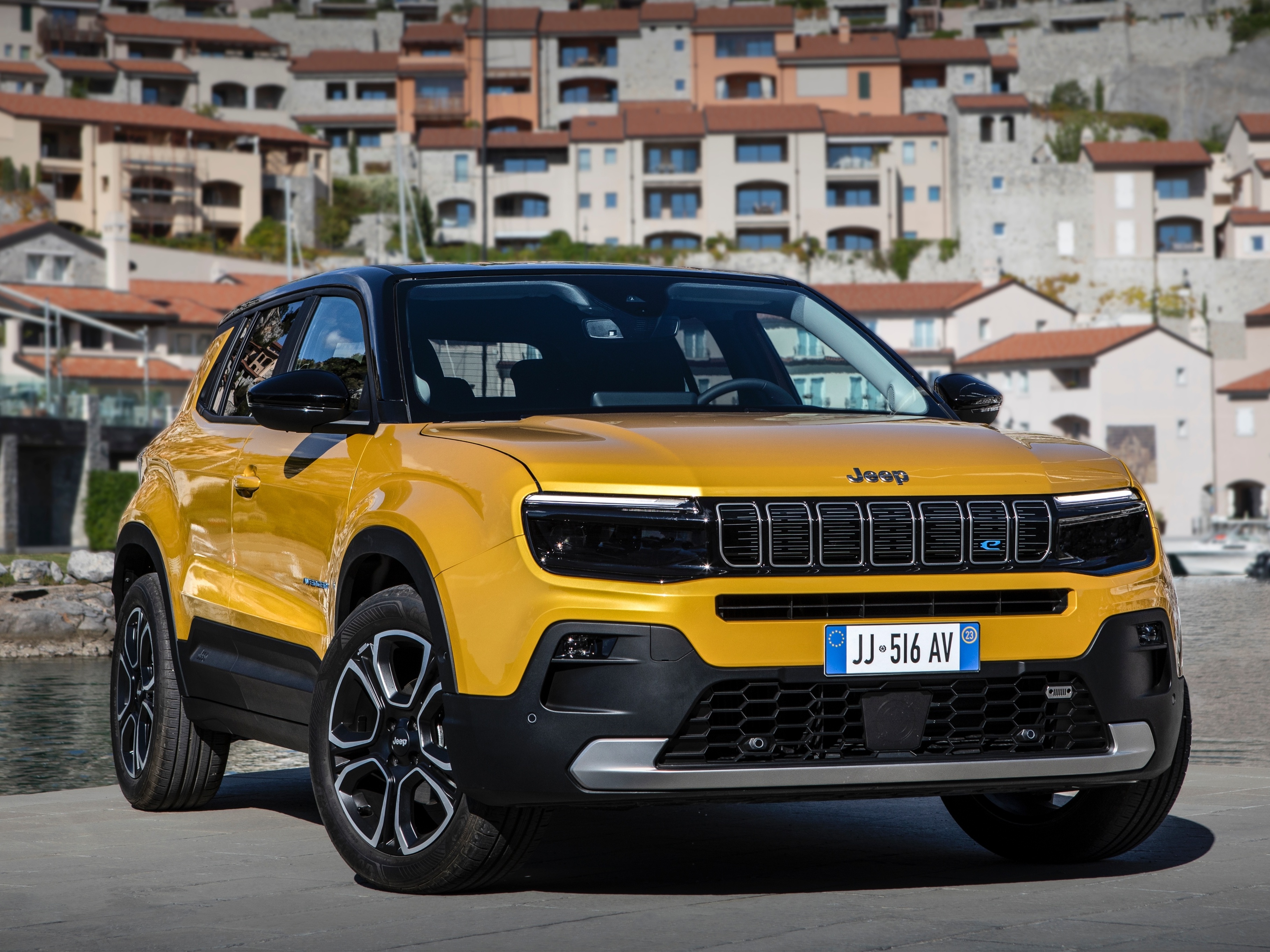 Jeep Avenger: 'mini Renegade' será fabricado no Brasil; veja detalhes