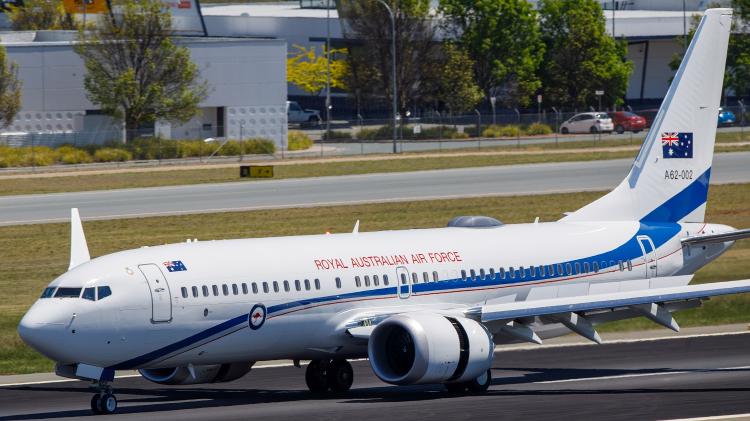 Boeing 737 BBJ com o rei Charles 3º durante viagem a Austrália em 2024