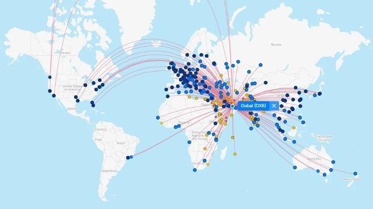 Mapa mostra conexões a partir do aeroporto de Dubai, que teve operações restringidas após ataques contra o Irã
