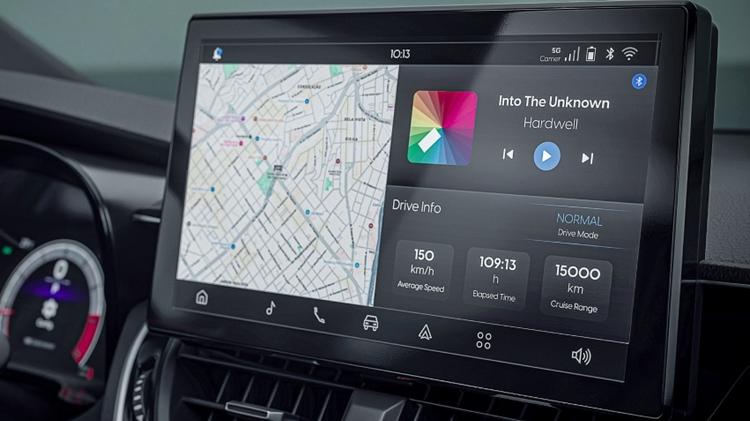 Corolla GLi Hybrid terá sistema multimídia Toyota Play 2.0 com tela de 10" com espelhamento sem fio para Apple CarPlay e Android Auto