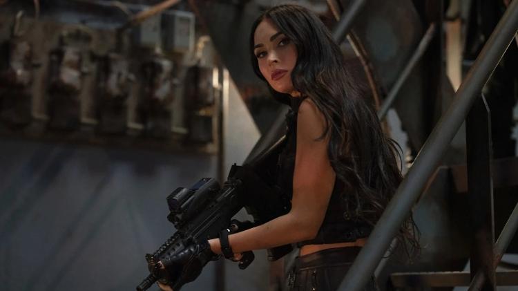 Megan Fox está vestida para matar em 'Os Mercen4rios'