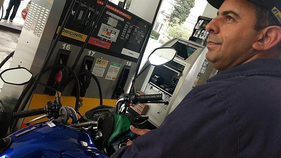 Preço médio do litro de gasolina na primeira quinzena de abril bateu recorde: R$ 7,47; veja dicas para sua moto "beber" menos - Infomoto