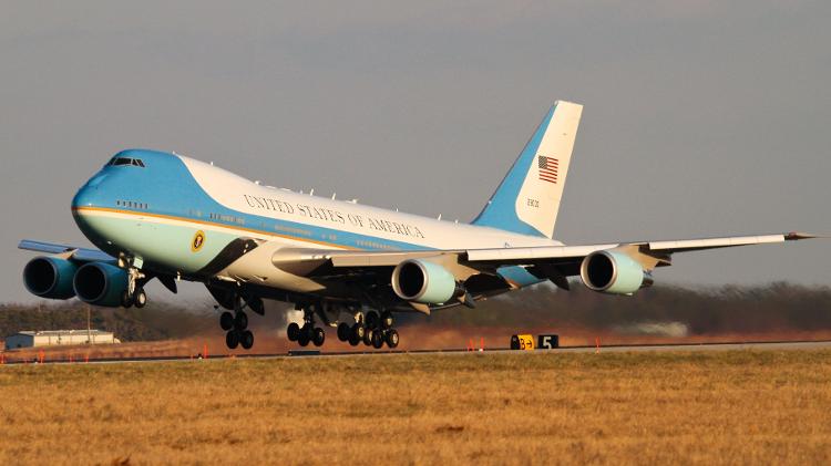 Boeing 747 VC-25, que também pode ser chamado de Força Aérea Um quando está levando o presidente dos EUA