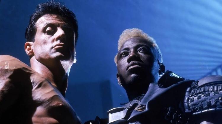 Stallone e Wesley Snipes em imagem promocional de 'O Demolidor'