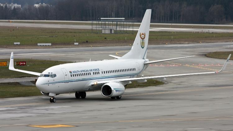 Inkwazi, o avião presidencial da África do Sul (modelo Boeing 737)