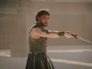 'Gladiador 2': Ridley Scott cria épico pop, excêntrico e muito divertido