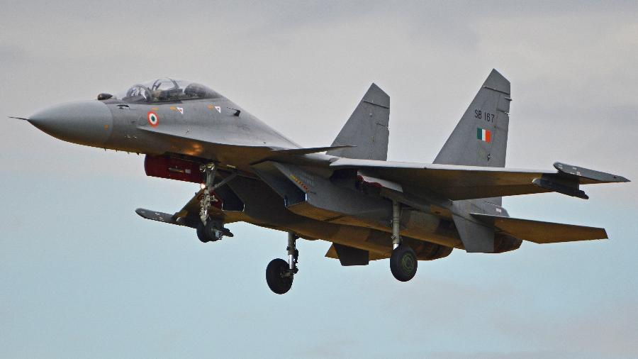 Caça Sukhoi Su-30: Modelo russo é operado pela Força Aérea Indiana Caça Sukhoi Su-30: Modelo russo é operado pela Força Aérea Indiana