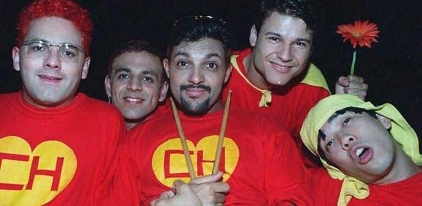 Há 30 anos, queda de avião encerrou carreira dos Mamonas Assassinas