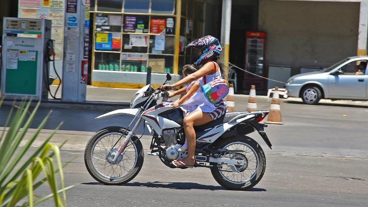 criança no tanque não - Infomoto - Infomoto
