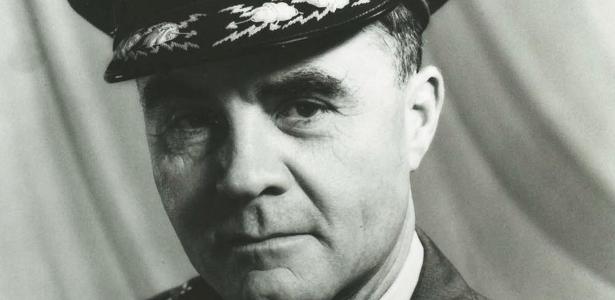 Piloto que bombardeou Hiroshima fundou maior empresa jatinhos do mundo