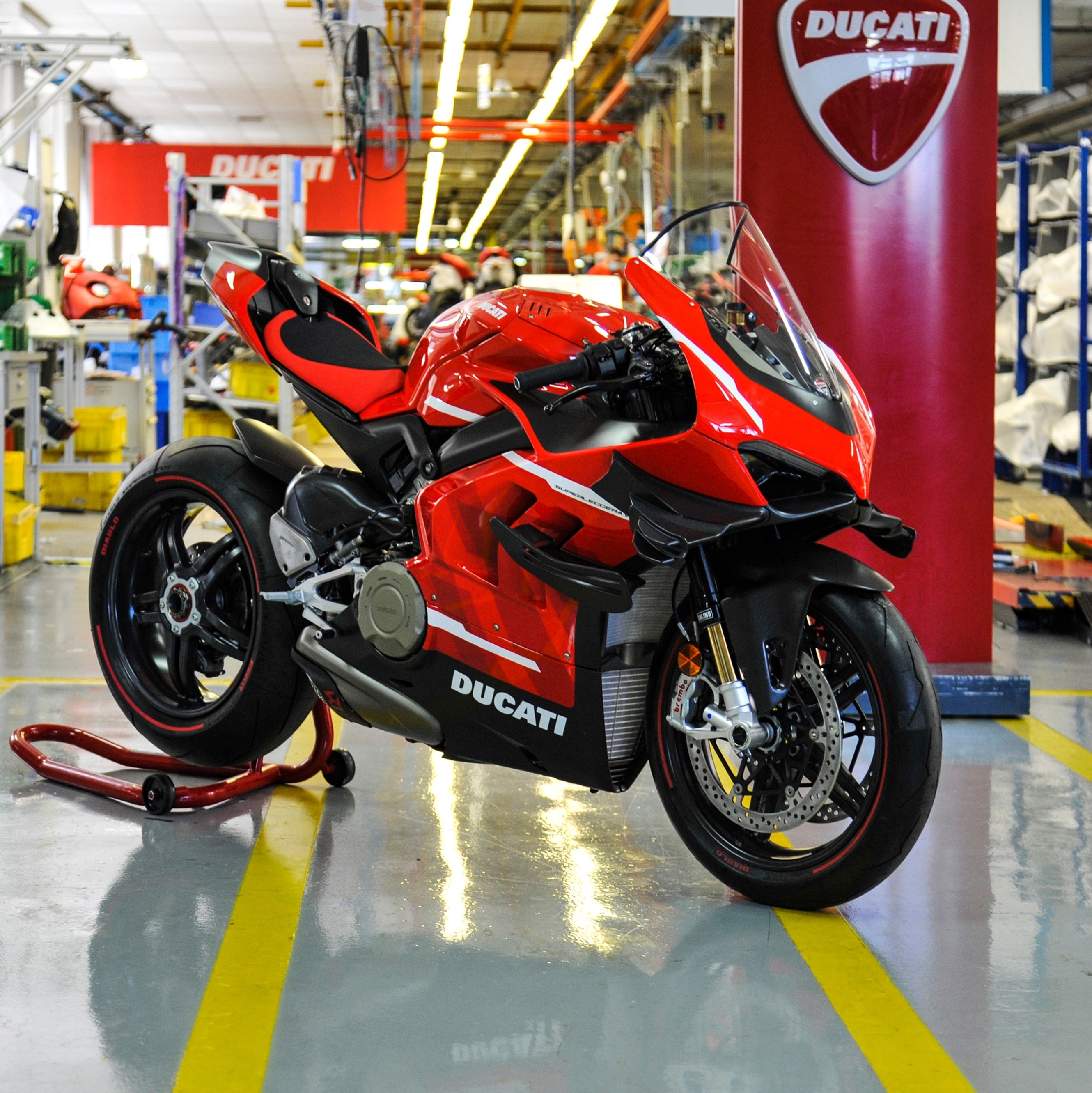 Ducati lança moto esportiva de R$ 700 mil no Brasil