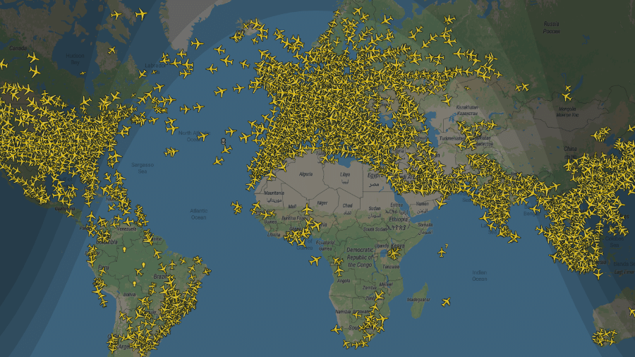 Plataformas rastreiam voos em tempo real por todo o mundo - Divulgação/RadarBox