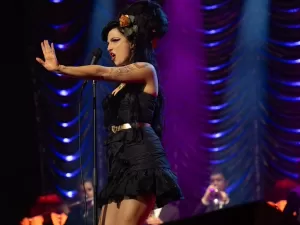 Amy Winehouse não merecia um filme medíocre como 'Back to Black'