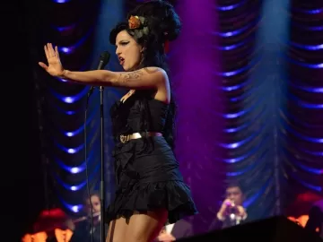 Roberto Sadovski: Amy Winehouse não merecia um filme medíocre como 'Back to Black'