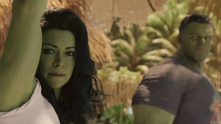 Tatiana Maslany em um banho de CGI na série "Mulher-Hulk: Defensora de Heróis" - Marvel