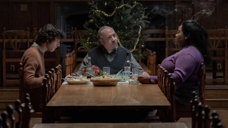 Dominic Sessa, Paul Giamatti e Da'Vine Joy Randolph em 'Os Rejeitados'