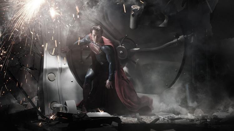 Henry Cavill, brabo, na primeiríssima imagem de 'O Homem de Aço' Henry Cavill, brabo, na primeiríssima imagem de 'O Homem de Aço'