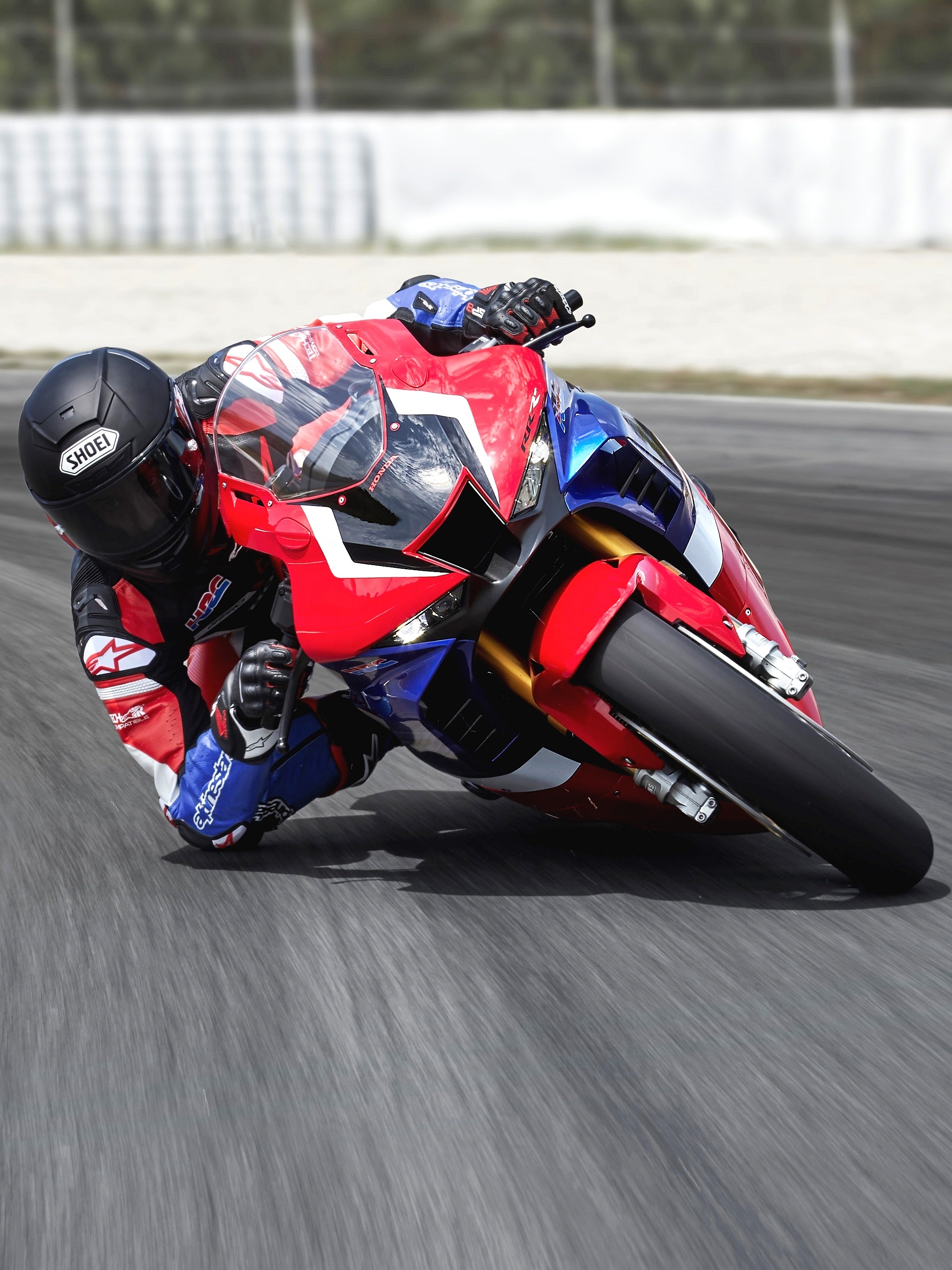 Nova Honda CBR 1000RR-R chega ao País mais potente e esportiva