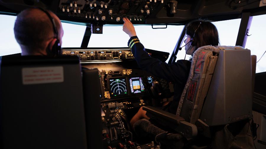 Pilotos do Semiárido irá arcar com custos para pessoas de baixa renda se formarem pilotos comerciais 
