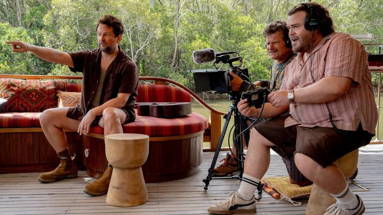 Selton Mello, Steve Zahn e Jack Black rodam o filme dentro do filme (dentro do filme) em 'Anaconda'