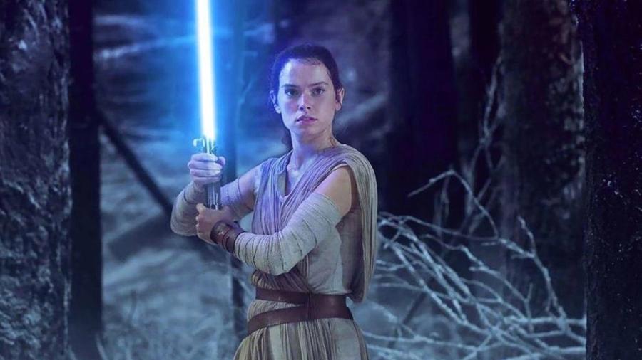 Daisy Ridley como Rey em "Star Wars: O Despertar da Força" - LucasFilm