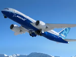 Boeing rebate acusação de delator sobre risco do 787 se romper em voo