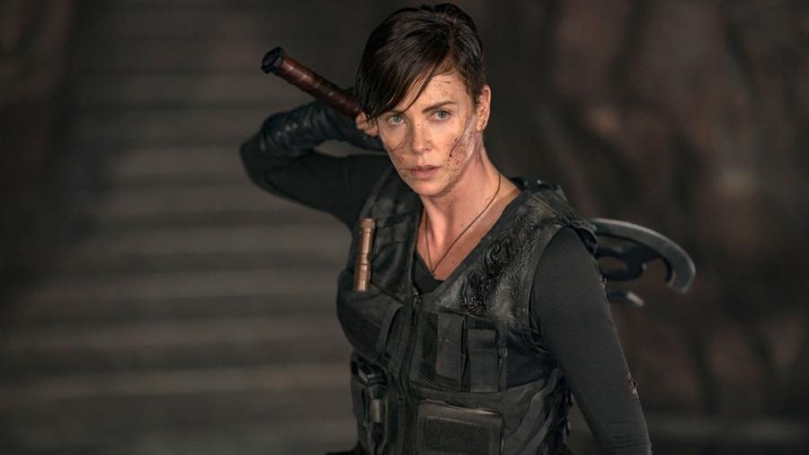 Charlize Theron em "The Old Guard" - Netflix