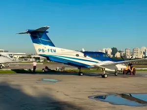 Modelo de avião que caiu em São Paulo tinha capacidade para levar 8 pessoas