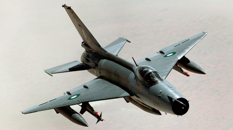 F-7 (versão licenciada do Mig-21 fabricado pela Chengdu) da Força Aérea do Paquistão F-7 (versão licenciada do Mig-21 fabricado pela Chengdu) da Força Aérea do Paquistão