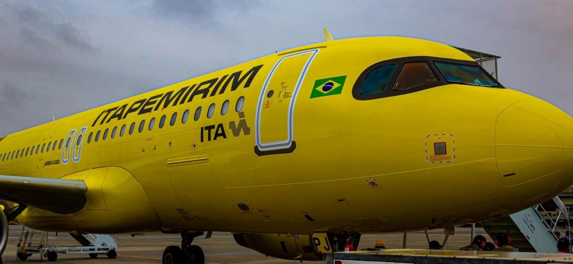 Avião da Itapemirim apresentado para voo inaugural em junho de 2021; aeronave é contratada por meio de leasing - Alexandre Saconi/29.jun.2021