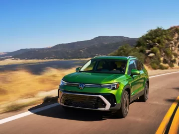 VW Taos 2026: desvendamos como será o SUV repaginado que virá ao Brasil