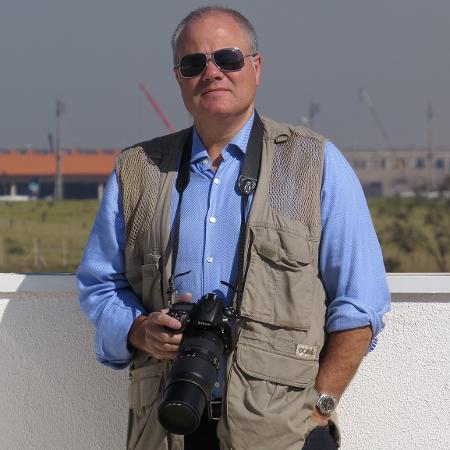 Gianfranco 'Panda' Beting tem um dos maiores acervos fotográficos de aviões de vários locais mundo afora e ajudou a fundar a Azul