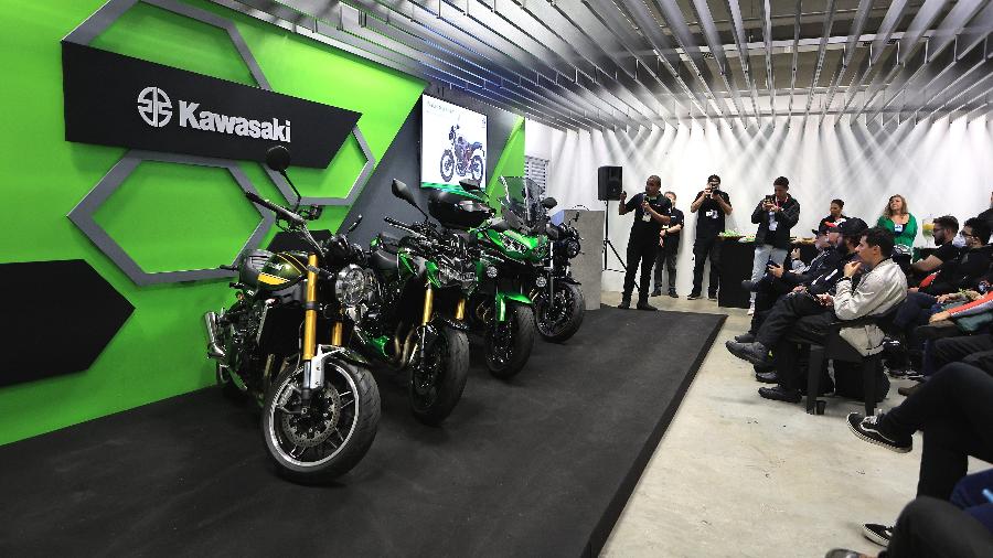 Kawasaki deve mostrar a nova Eliminator 400, modelo custom que usa o motor de dois cilindros da Ninja 400 - Divulgação