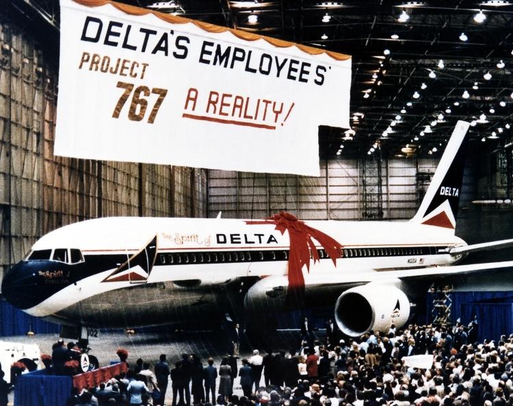 Avião 'Spirit of Delta', da Delta Air Lines, que foi comprado por funcionários para a empresa Avião 'Spirit of Delta', da Delta Air Lines, que foi comprado por funcionários para a empresa