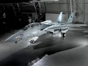 Por que os EUA trituraram seus caças F-14, que ganharam fama em 'Top Gun'