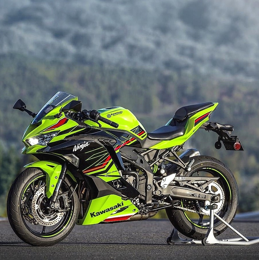 リョウ Ninja ZX-4R: Kawasaki lança nova esportiva no Festival Interlagos