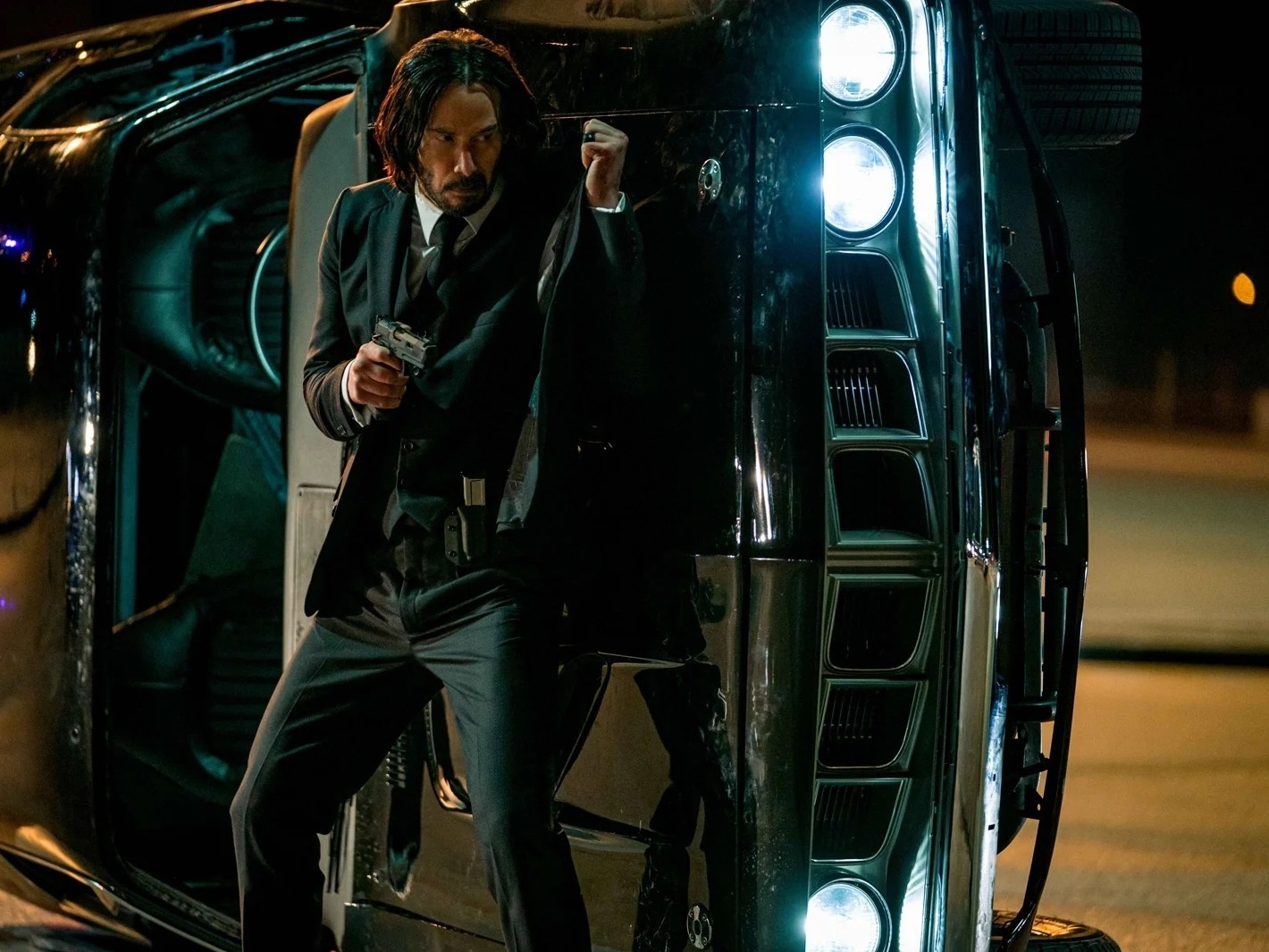 O Assassino subverte expectativas como um “anti-John Wick