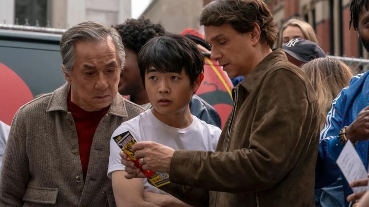 Jackie Chan e Ralph Macchio com Ben Wang em 'Karatê Kid: Lendas' Jackie Chan e Ralph Macchio com Ben Wang em 'Karatê Kid: Lendas'