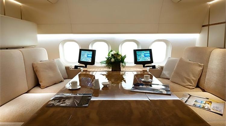 Interior do Boeing 757 denominado ARG-01 antes do avião ser incorporado à frota presidencial da Argentina