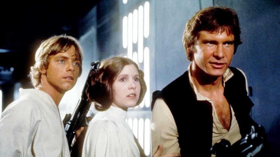 Mark Hamill, Carrie Fisher e Harrison Ford em Star Wars - Disney/LucasFilm