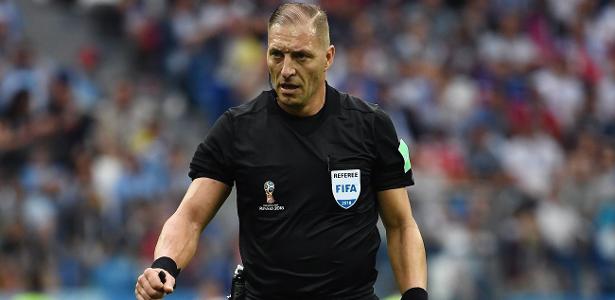O argentino Néstor Pitana comandou a arbitragem na final da Copa do Mundo - AFP PHOTO / FRANCK FIFE