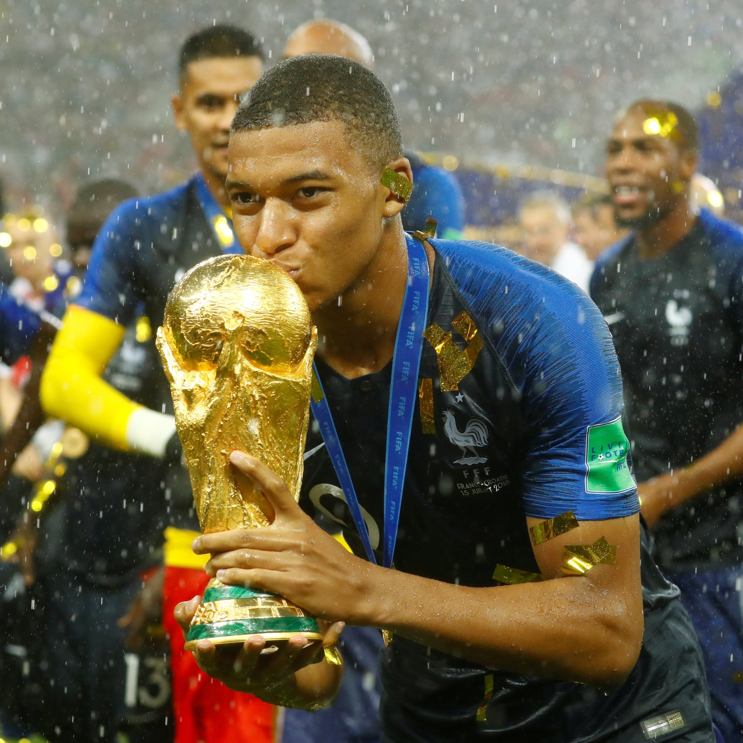 França na Copa 2018: Mbappé iguala Pelé ao marcar em final e é eleito o  melhor jovem da Copa - UOL Copa do Mundo 2018
