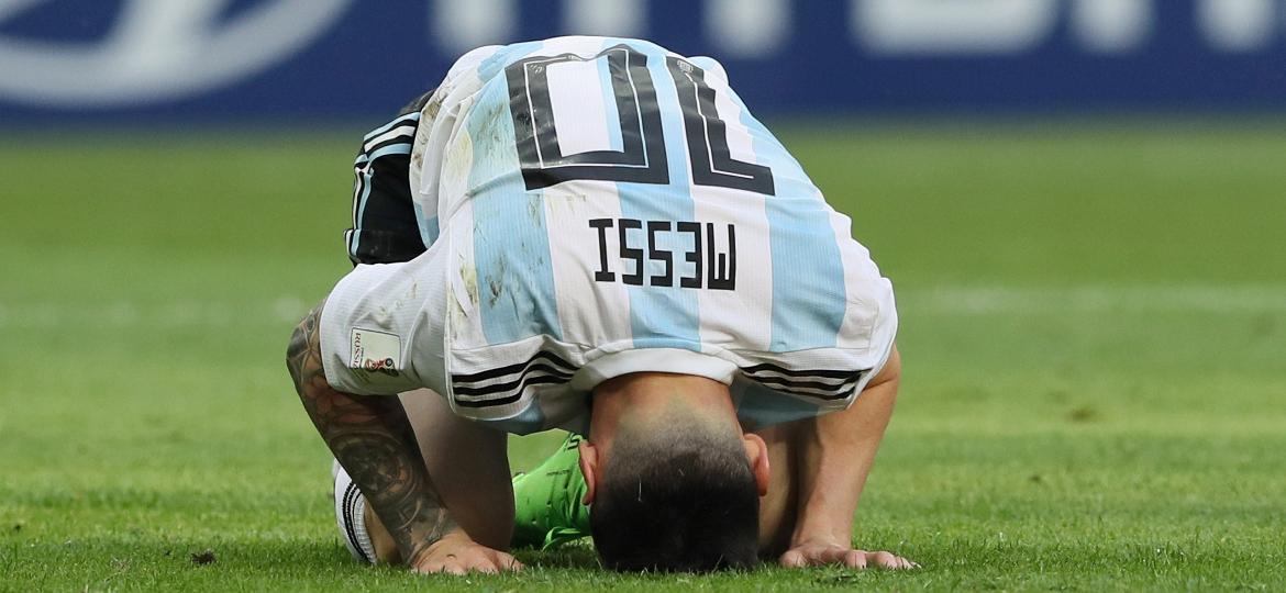 Argentina foi derrotada por 4 a 3 pela França neste sábado e acabou eliminada da Copa do Mundo - C. Cox/Getty Images