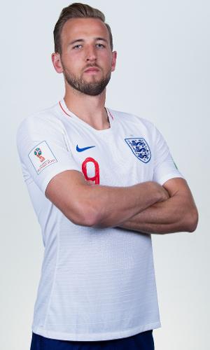 Harry Kane, atacante da Inglaterra, posa para o retrato oficial da Fifa